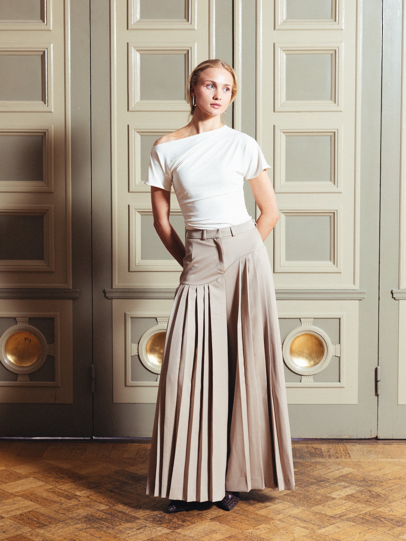 Pleated pants FIH